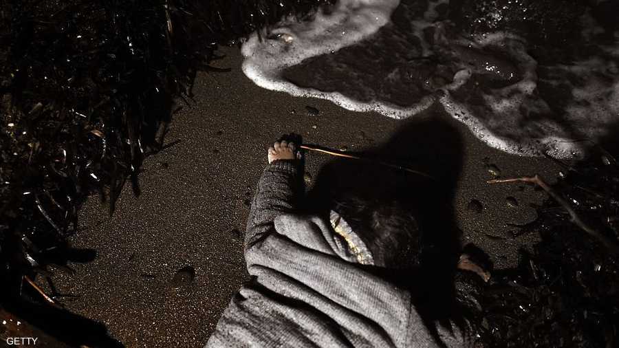 وصل إلى بر الأمان جثة هامدة