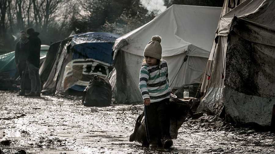 تقول الأمم المتحدة إن 300 قاصر يعيشون في المخيم