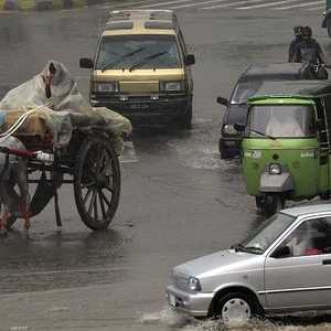 أرشيفية لأمطار في باكستان