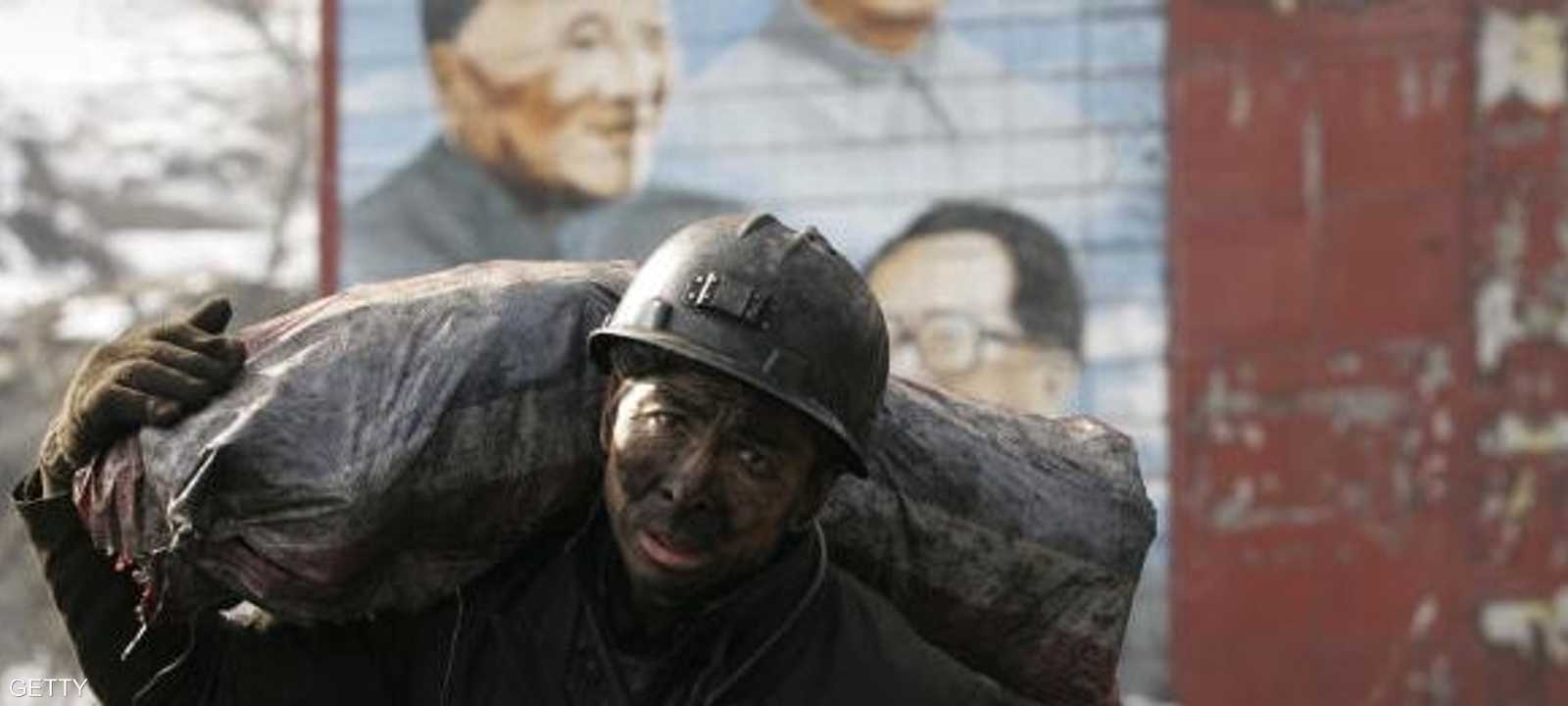 أحد عمال مناجم الفحم في الصين أرشيف.