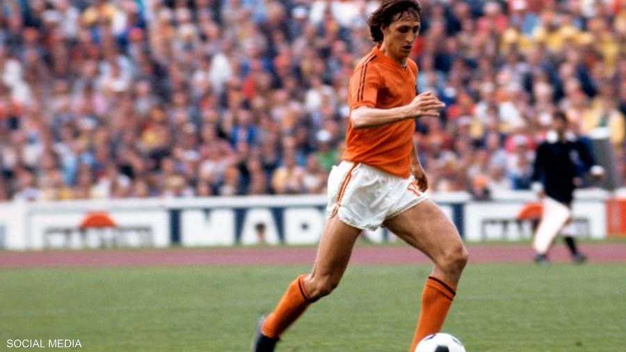 أحرز كرويف لقب الكرة الذهبية ثلاث مرات