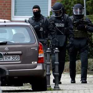 صورة أرشيفية لعناصر من الأمن الألماني
