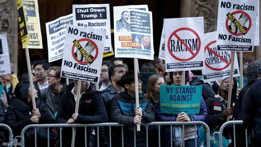 رغم التصريحات العنصرية ترامب متقدم بالانتخابات التمهيدية