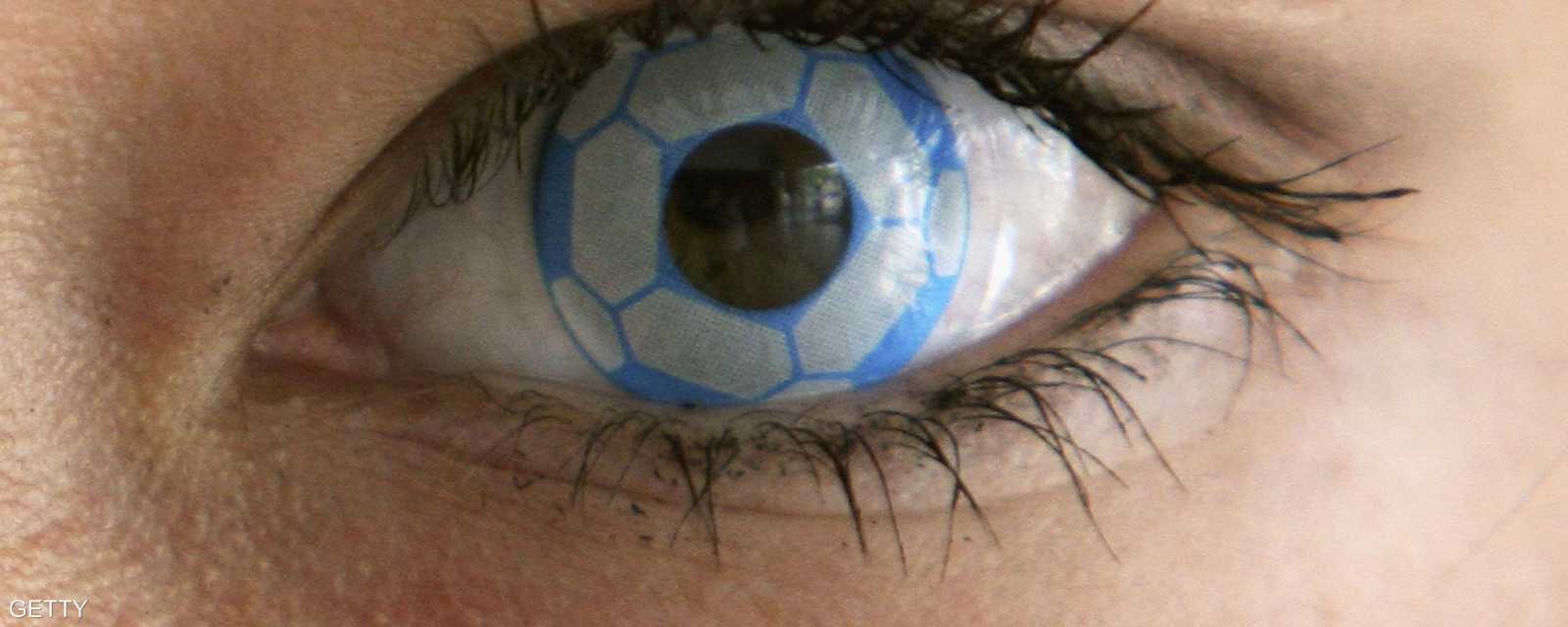 عدسات العين آخر موضة