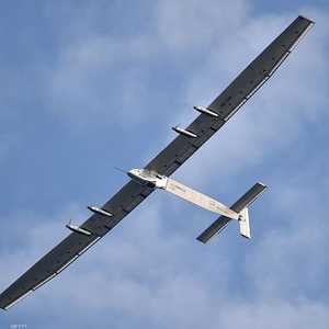 طائرة إمبلوس 2 محلقة في أجواء سان فرانسيسكو