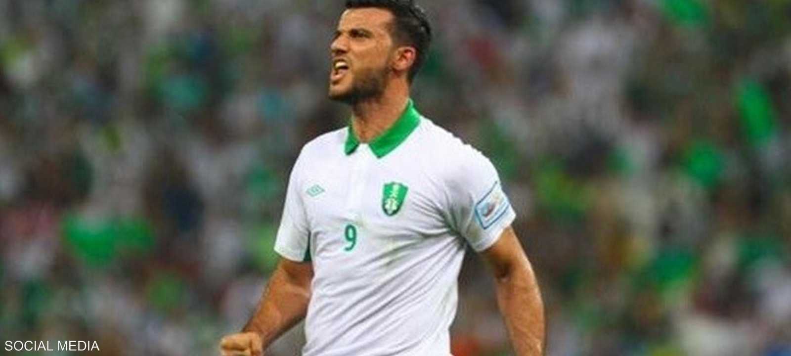 عمر السومة نجم الأهلي السعودي