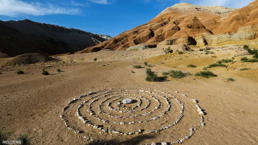 مساحتها 4600 كيلومتر