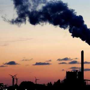 وزارة البيئة المغربية قالت إن النفايات المستوردة تستخدم في الطاقة