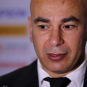 نجم الكرة المصرية حسام حسن