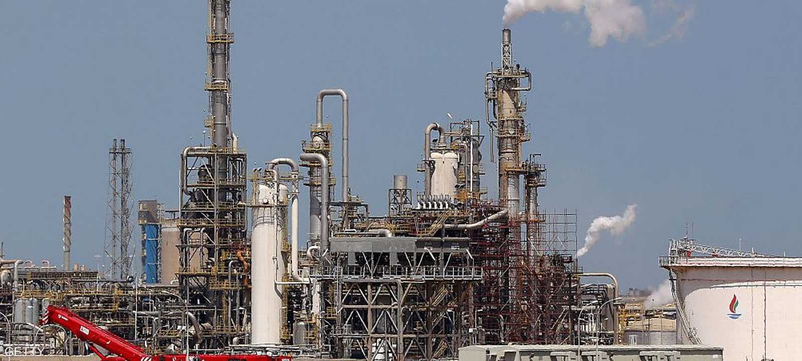 مصفاة نفط في الكويت
