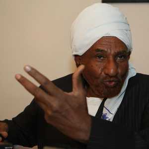 الصادق المهدي رئيس حزب الأمة القومي المعارض