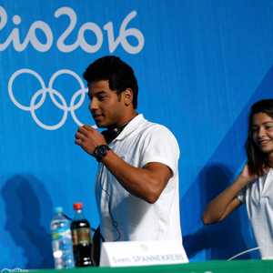 يسرى مارديني ورامي أنيس ممثلا العرب في فريق اللاجئين