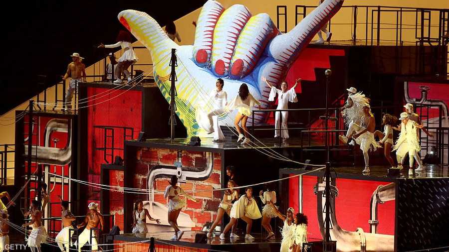 العرض اعتمد على تقاليد المهرجانات البرازيلية