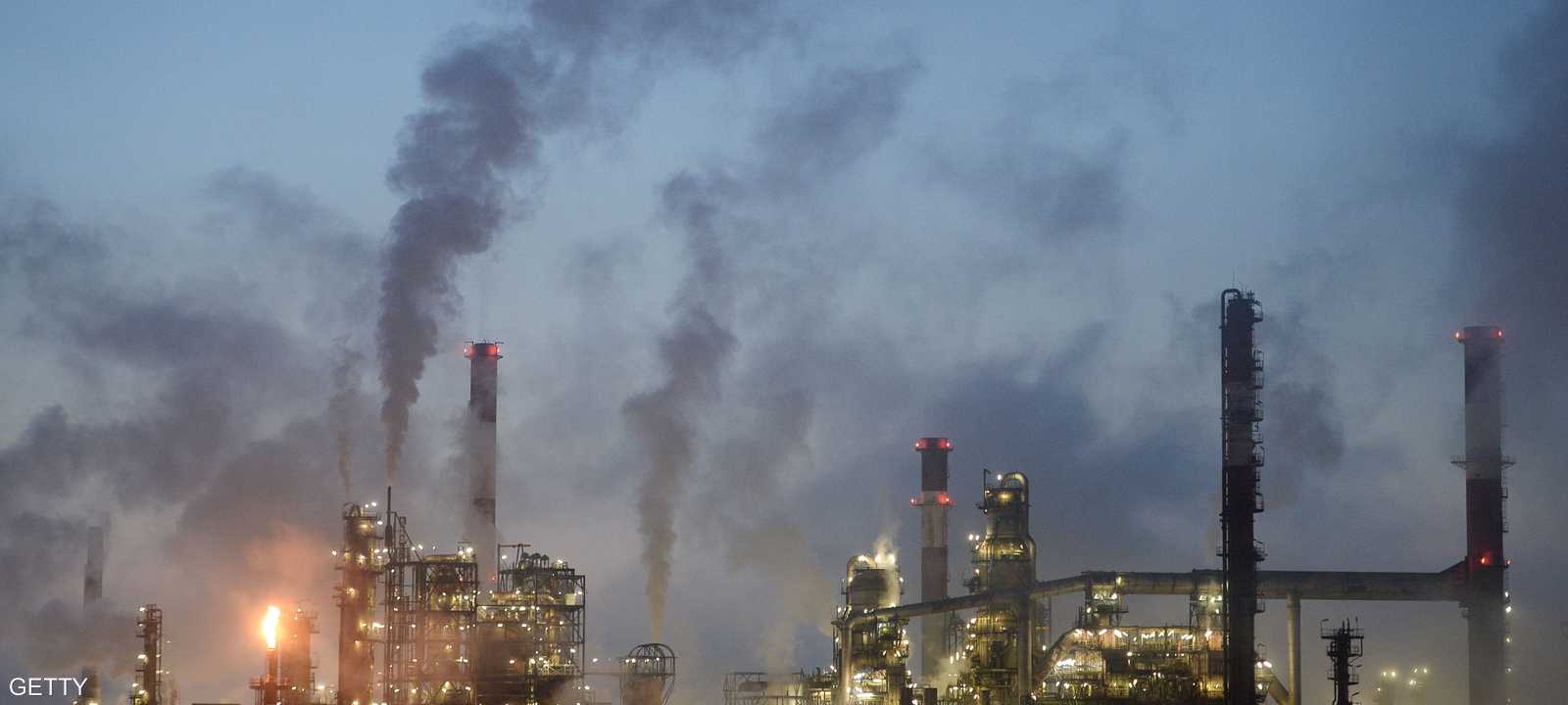 أوبك قررت تمديد خفض المعرض النفطي كما هو