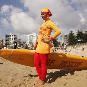 لباس البحر البوركيني