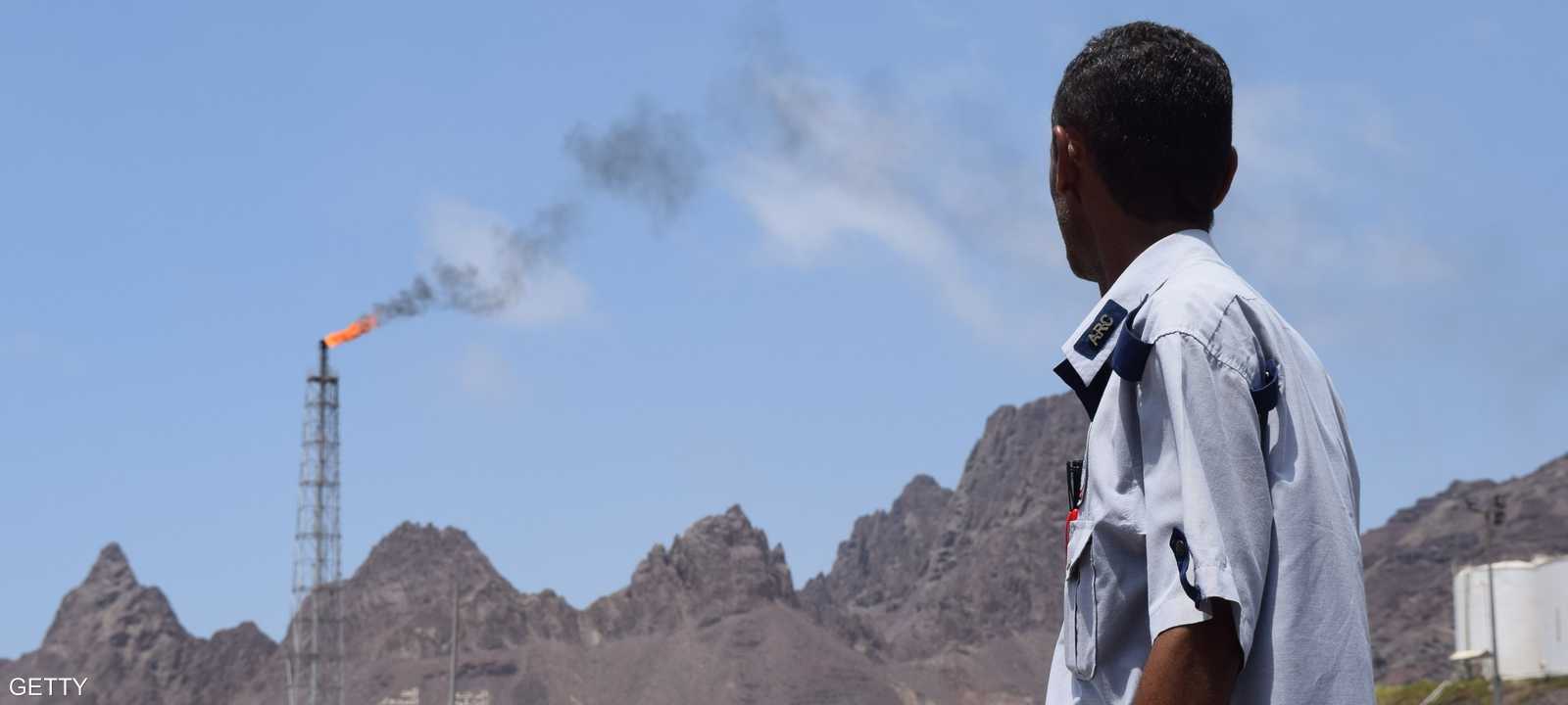 مصفاة عدن توقفت منذ أكثر من عام