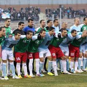 لاعبو الوحدات والفيصلي