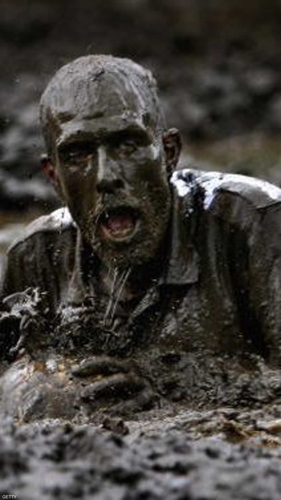 خوض مباراة في الوحل يستلزم جهدا بدنيا كبيرا