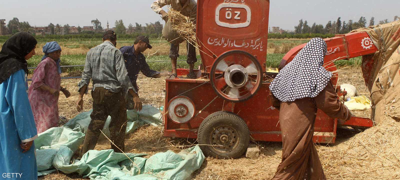 قضية فساد القمح دفعت وزير التموين السابق للاستقالة.