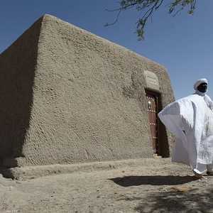 أحد الأضرحة الأثرية الموجود في تمبكتو.