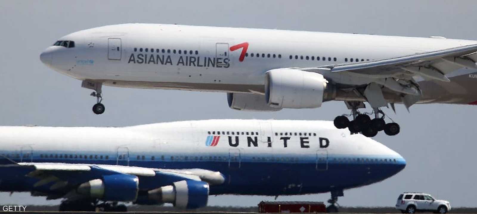 طائرة تابعة لشركة طيران آسيانا