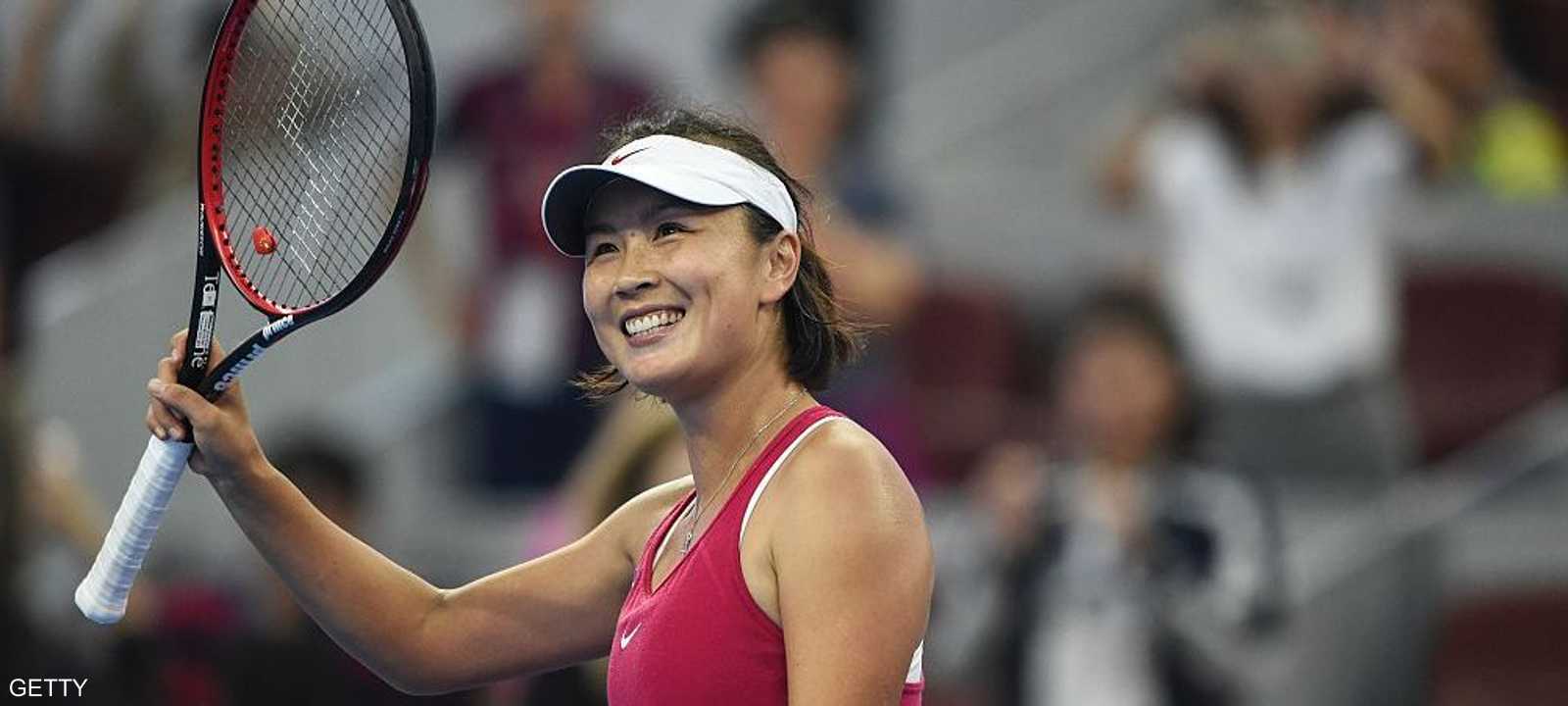 صعدت الصينية بينغ شواي للمباراة النهائية بفوزها على دانكا كوفينيتش