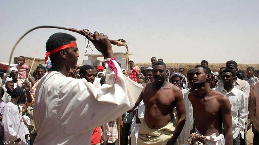 جلد العريس ثراث شعبي لدى بعض قبائل السودان