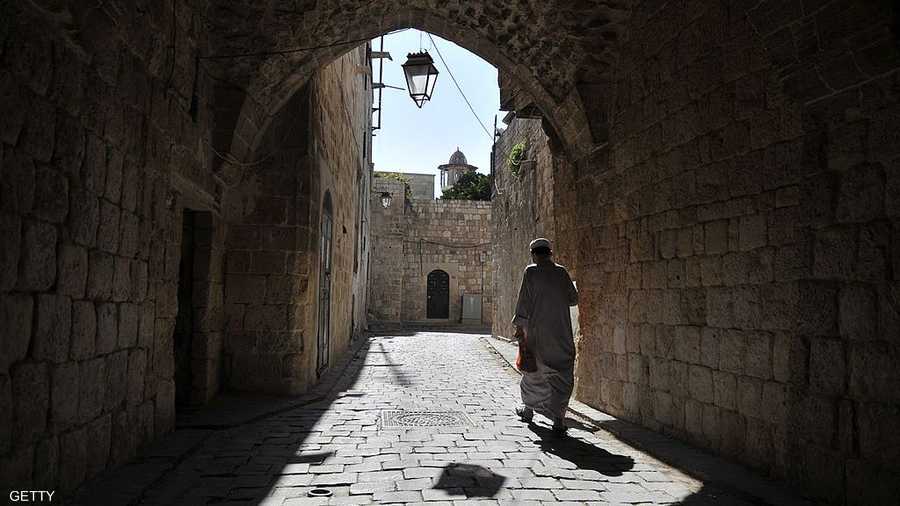 السير في أزقة حلب القديمة متعة كبيرة