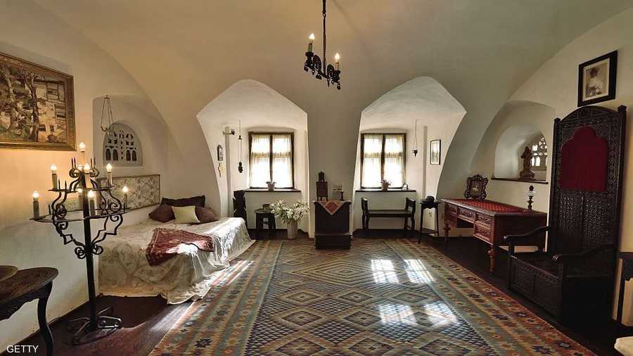 عرف القلعة محليا باسم قلعة بران