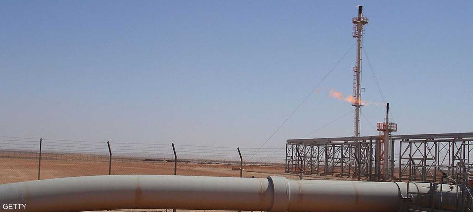يمثل النفط والغاز 94 في المئة من صادرات الجزائر