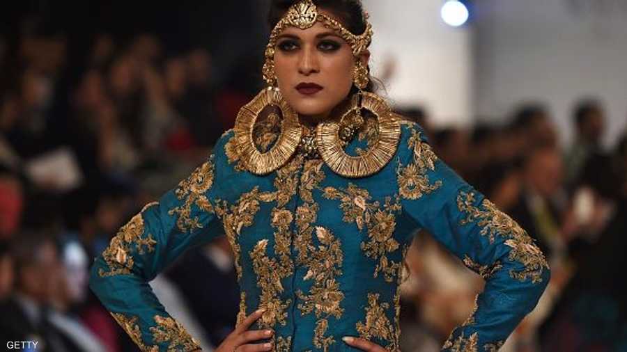 الأزياء الباكستانية تلقى رواجا حتى في الخارج