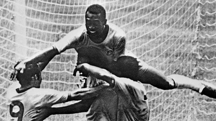 بيليه وجيرزينيو وتوستاو قادوا البرازيل للتتويج بمونديال 1970 بالمكسيك بعد أداء يراه كثيرون الأفضل بتاريخ كأس العالم