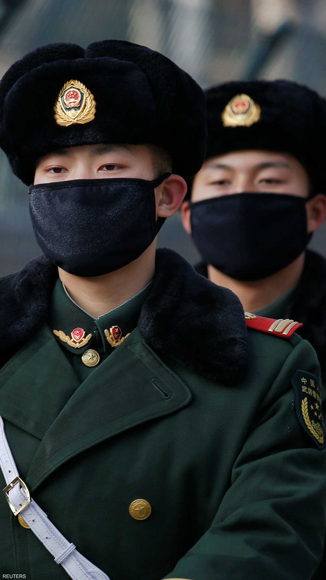 حتى الجنود لم يتحملوا حجم التلوث