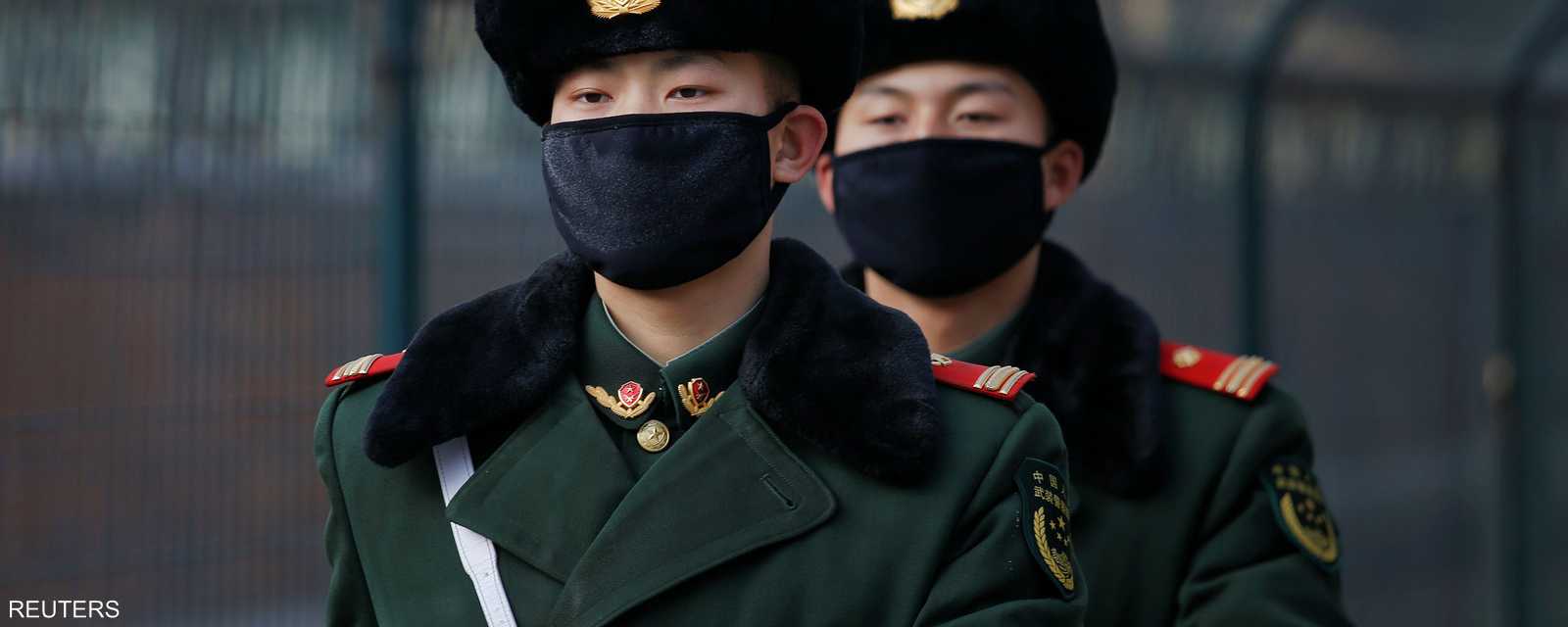 حتى الجنود لم يتحملوا حجم التلوث