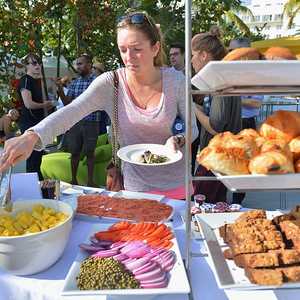 الوجبة الصحية هي التي تعتمد أكثر على الفواكه والخضر والحبوب الكاملة.