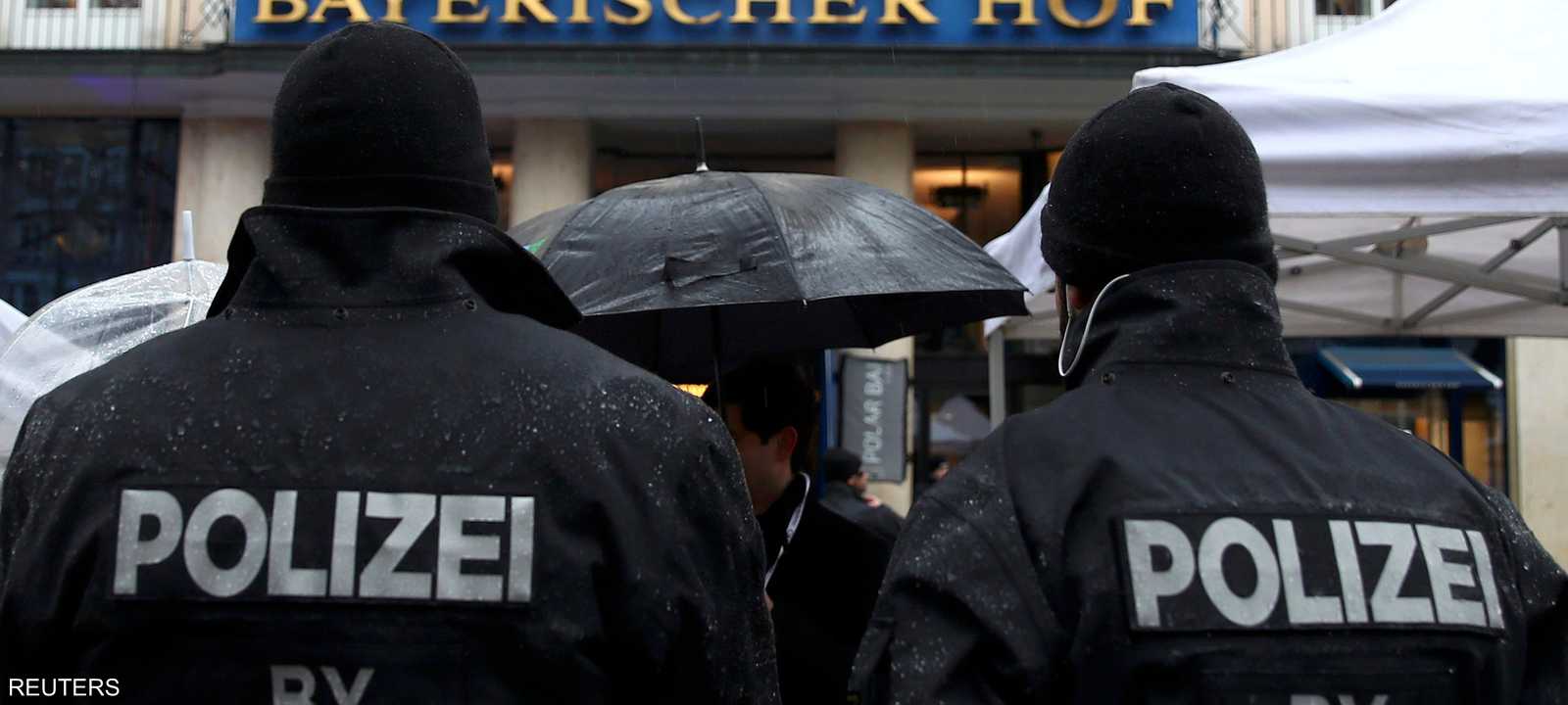 عنصران من الشرطة الألمانية (أرشيف)