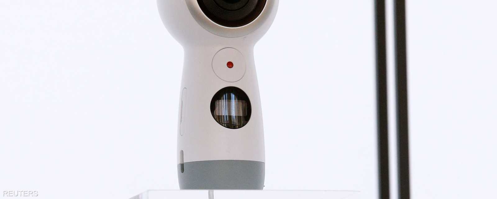 سامسونغ أطلقت كاميرا لتصوير فيديوهات 360