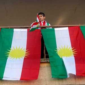علم كردستان في كركوك