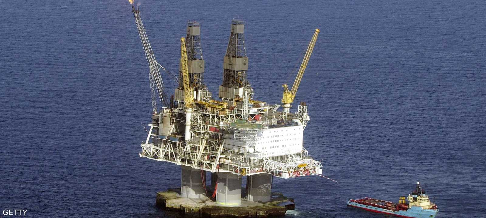 قال ترامب إن التنقيب سيدر أموالا ويوفر آلاف الوظائف