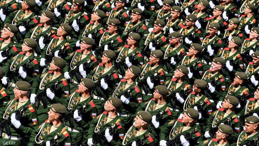 يصل عدد جنود الجيش الروسي إلى 700 ألف