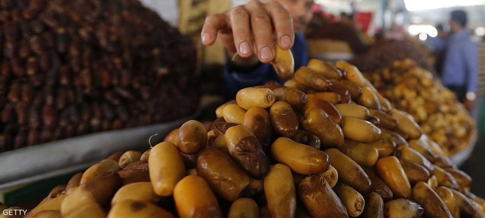 تجميد التمور الجزائرية يغير من لونها- أرشيفية