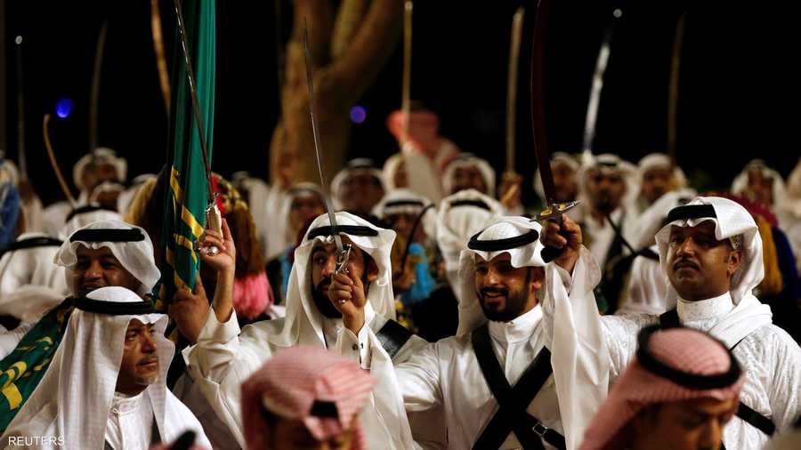 "العرضة" السعودية رقصة شعبية تاريخية