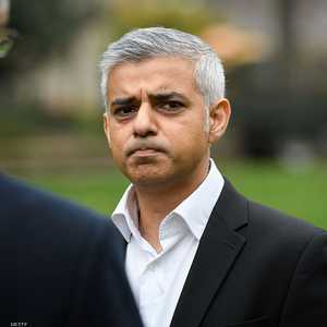 عمدة لندن صادق خان