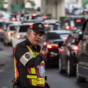 أحد أفراد الشرطة في العاصمة التايلاندية بانكوك.