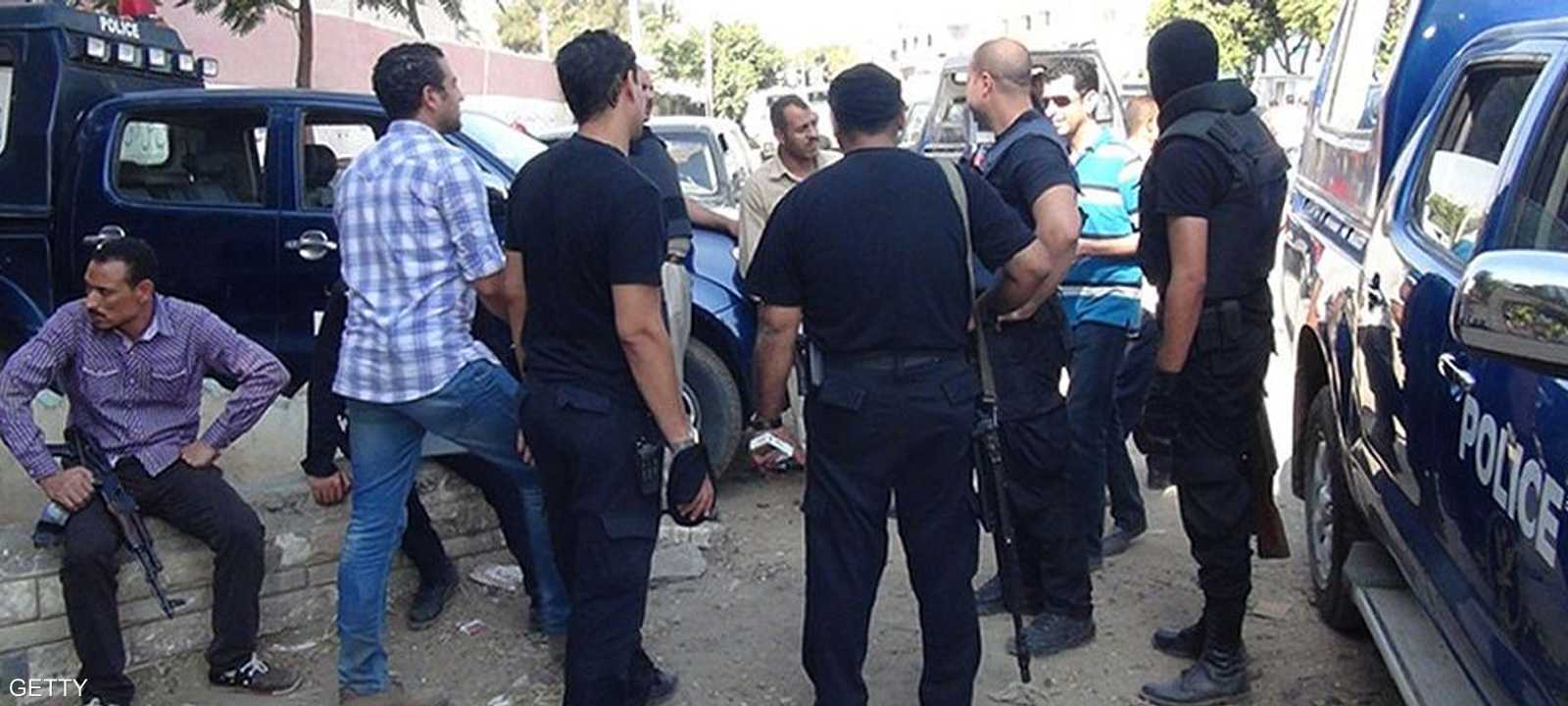 أفراد شرطة في وسط المنيا - أرشيف