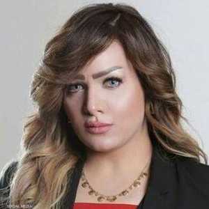 المذيعة شيماء جمال