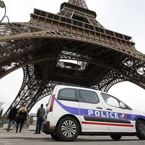 منفذ عملية الطعن ما يزال فارا