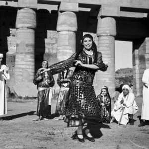 فريدة فهمي قدمت عروضا لا تنسى مع فرقة رضا