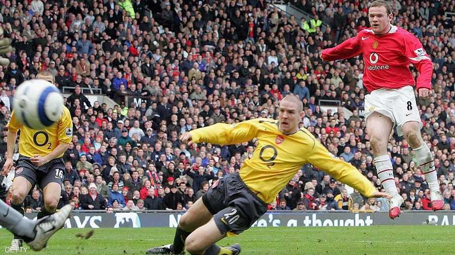 هدف صاروخي للولد الذهبي في مرمى أرسنال نهاية موسم 2006