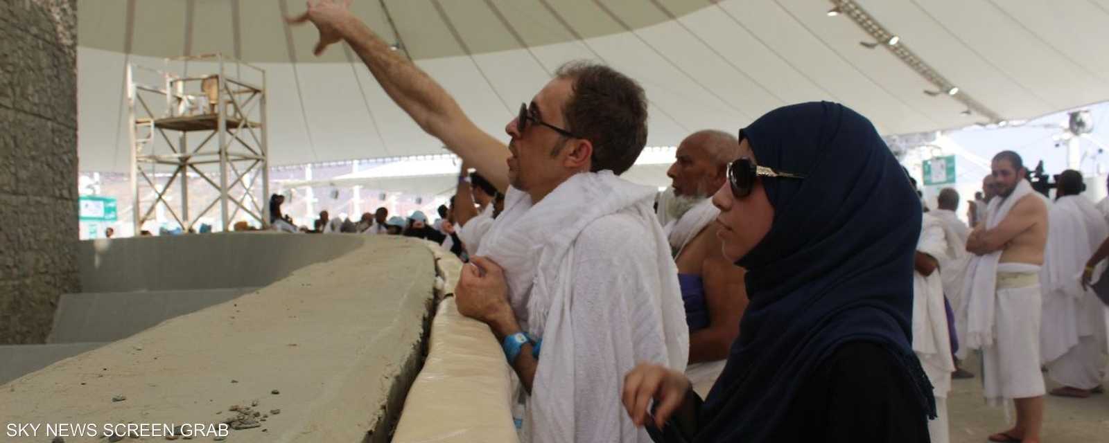 وقت الرمي المحدد من فجر يوم عيد الأضحى إلى فجر اليوم التالي